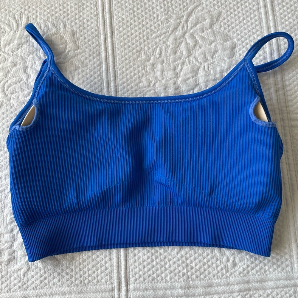 💙OQQ Sports Bra Top Bundle Cobalt Blue Padded Cream One Shoulder Ribbed Small - Picture 10 of 12